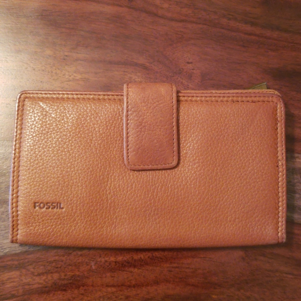 Fossil Genuine Leather Wallet